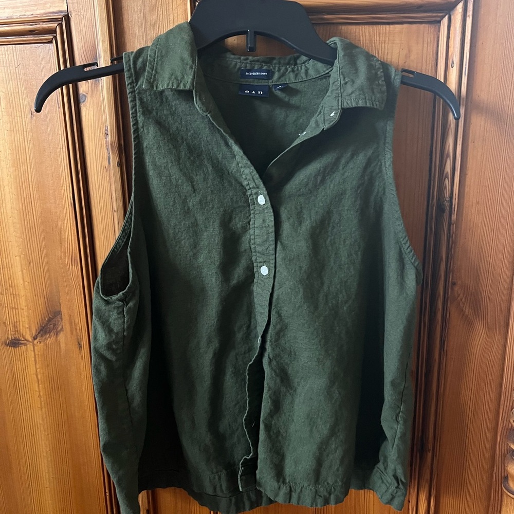 GAP Olive Green Linen Sleeveless Shirt